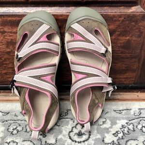 Keen Close Toe Sandals